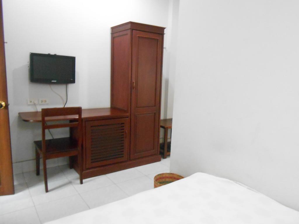 Hoang Kim Hotel Vientián Szoba fotó